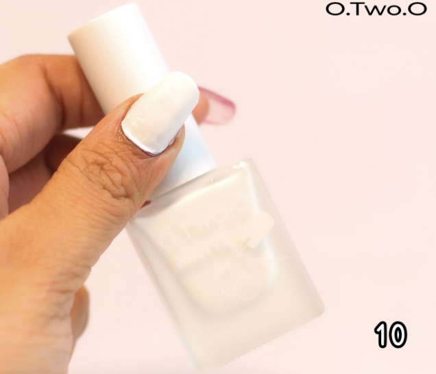 O.TWO.O Matte Nail Polish