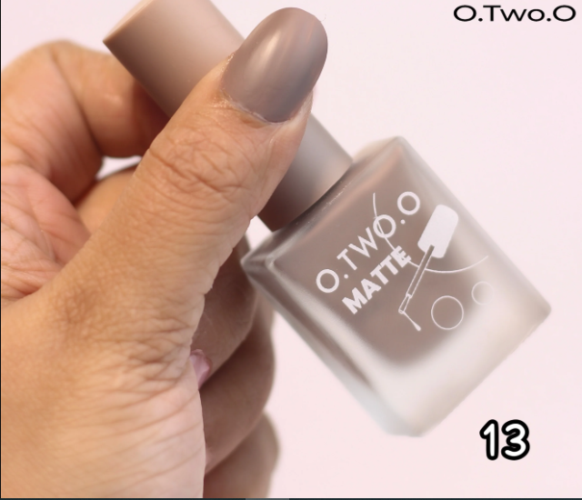 O.TWO.O Matte Nail Polish