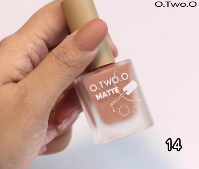 O.TWO.O Matte Nail Polish