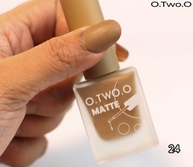 O.TWO.O Matte Nail Polish