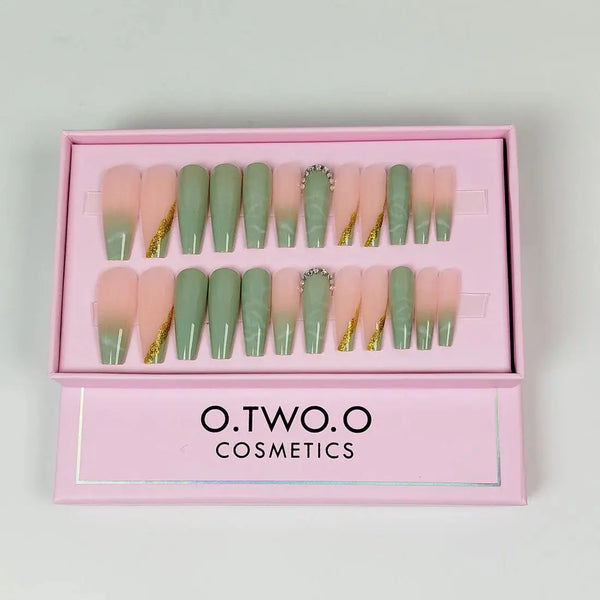 OTWOO Multi coloured Nail Art - O TWO O