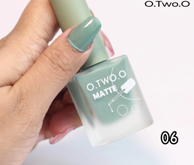 O.TWO.O Matte Nail Polish