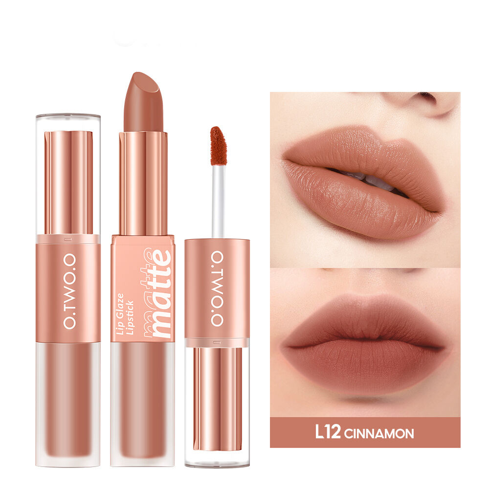 O.TWO.O 2 in 1 Lipstick & Lip Mud