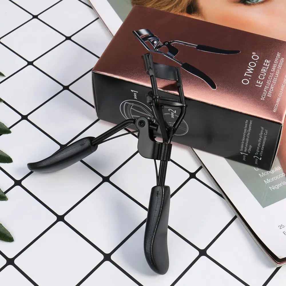 O.TWO.O EyeLashes Curler - O TWO O