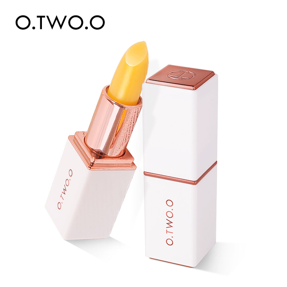 O.TWO.O Natural Lip Balm