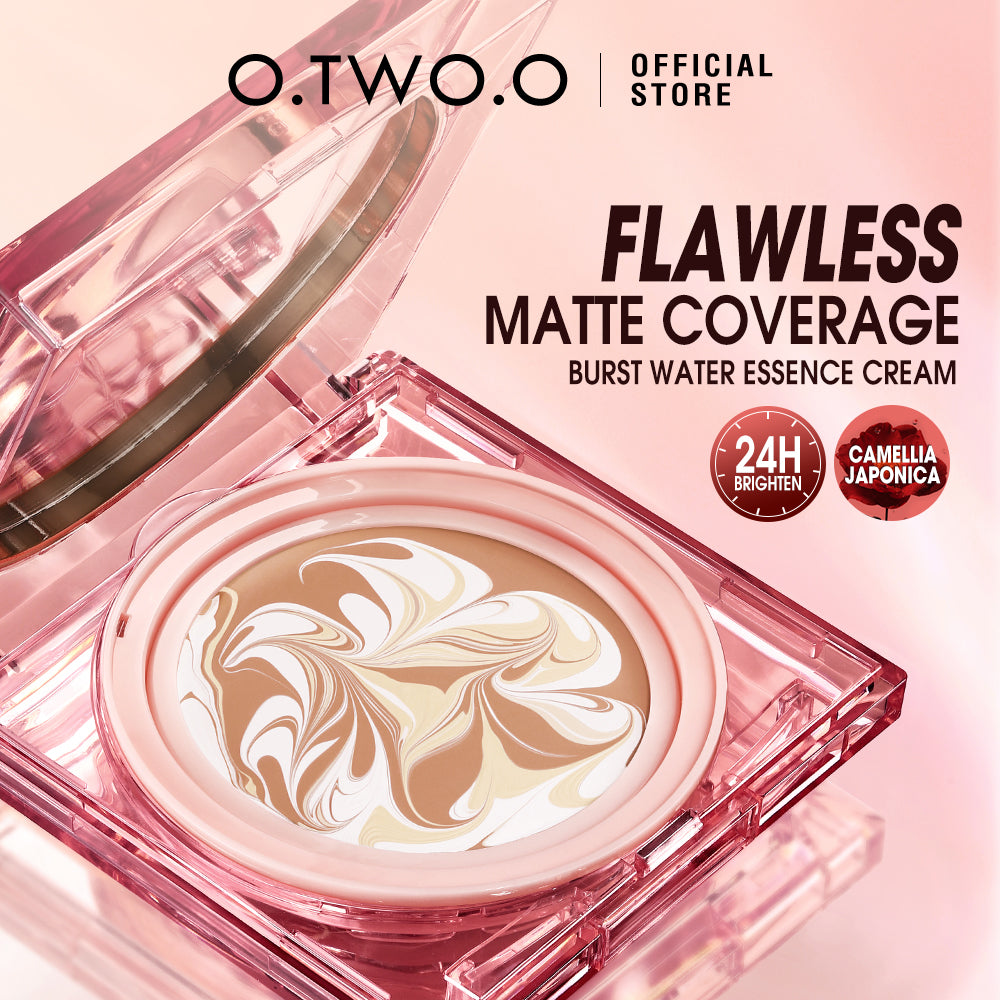 O.TWO.O Moisturising Cushion Cream Foundation