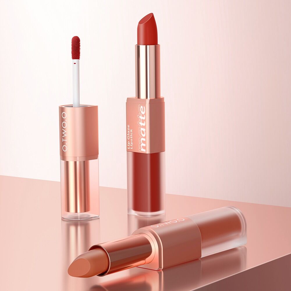 O.TWO.O 2 in 1 Lipstick & Lip Mud