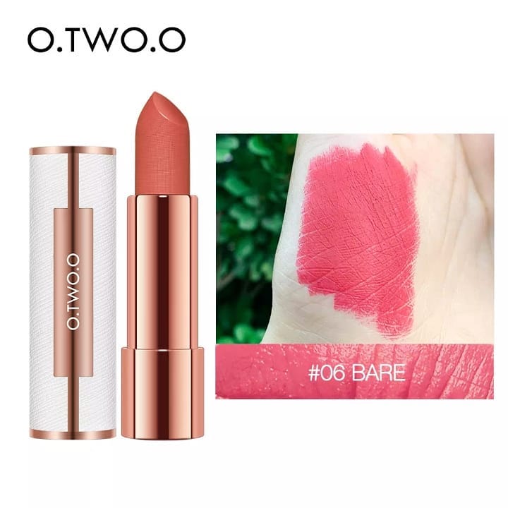 O.TWO.O Spun Gold Brocade Velvet Lipstick