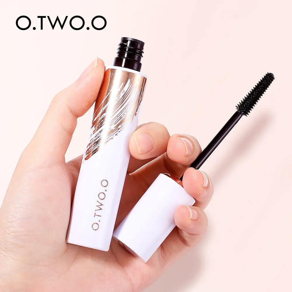 O.TWO.O Lash Bold Volume Lifting Mascara - O TWO O