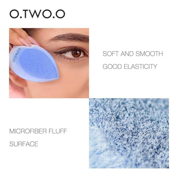 O.TWO.O  Soft & Smooth Microfiber Beauty Blender  Blue