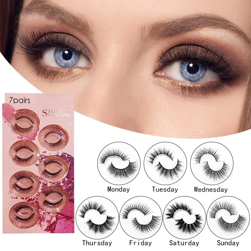 Sunday monday eyelashes pack